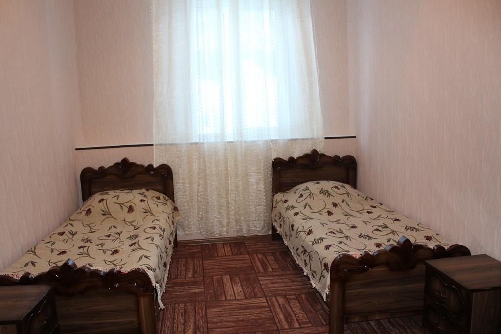 Guest House Tavaduri Mestia Exterior photo